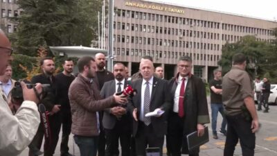 Zafer Partisi Genel Başkanı Ümit Özdağ, Diyarbakır’da bazı cadde, sokak