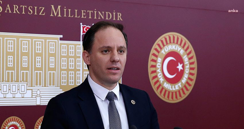 Yavuzyılmaz: Hazine ve Maliye Bakanlığı, kamuoyunu yanıltmaya çalışıyor YENİ Parti Zonguldak Milletvekili Deniz Yavuzyılmaz, Karayolları Genel Müdürlüğü sorumluluğundaki