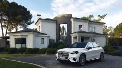 Yeni elektrikli GLC, “2027 Yılının Alman Premium Otomobili” ödülünü kazandı.