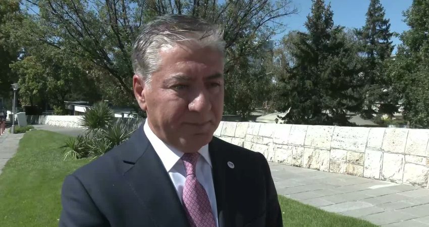 YENİ Parti, 973 ilçede ön seçim yapacak… Murat Emir: “Her üyemizin söz hakkı var” YENİ Parti, 1’inci Olağan Kurultay öncesinde 973 ilçede ilçe başkanlıkları