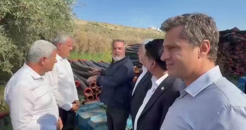YENİ Parti heyeti, Hatay’da mağduriyet yaşayan yurttaşları dinledi YENİ Parti heyeti, 6 Şubat depremlerinde hasar gören Reyhanlı Barajı’ndaki