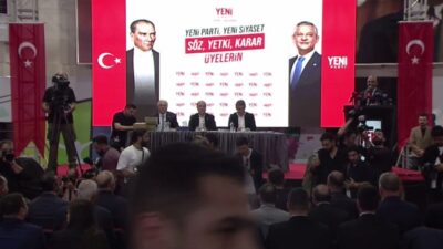 YENİ Parti Genel Başkanı Özgür Özel, partisinin Gaziemir'deki ilçe başkanlığının