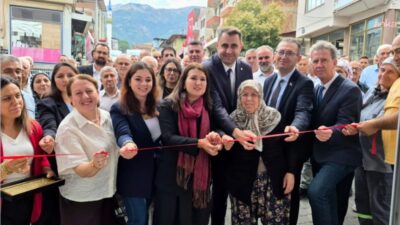 YENİ Parti İzmir’de teşkilatlanma çalışmaları kapsamında Beydağ ve Kiraz ilçe
