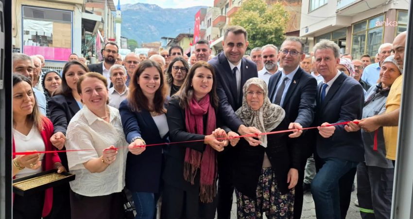 YENİ Parti İzmir’de teşkilatlanma çalışmaları kapsamında Beydağ ve Kiraz ilçe