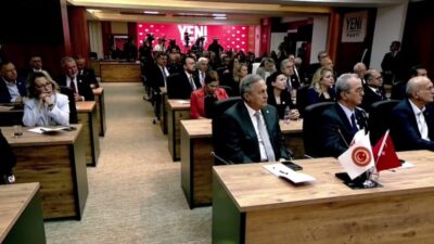 YENİ Parti Genel Başkanı Özgür Özel, partisinin milletvekili çalışma toplantısında,