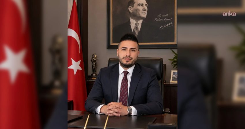 YENİ Parti Payas Kurucu İlçe Başkanı Erdinç Keskin görevinden istifa etti YENİ Parti Payas Kurucu İlçe Başkanı Erdinç Keskin, görevinden istifa