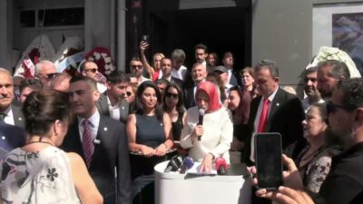YENİ Parti Sarıyer İlçe Başkanlığı açılışında konuşan İstanbul İl Başkanı