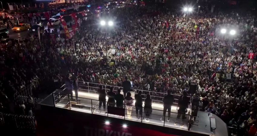 YENİ Parti Genel Başkanı Özgür Özel, Ankara Büyükşehir Belediye Başkanı