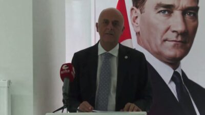 YENİ Parti İzmir Milletvekili Ümit Özlale, sermaye piyasalarında yaşanan gelişmelere