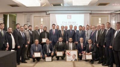 Yeniden Refah Partisi Genel Başkanı Fatih Erbakan, nisan, mayıs ve