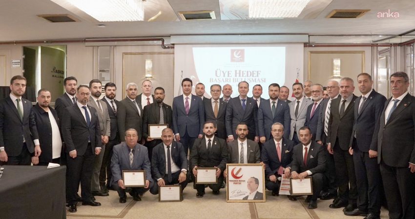 Yeniden Refah Partisi Genel Başkanı Fatih Erbakan, nisan, mayıs ve