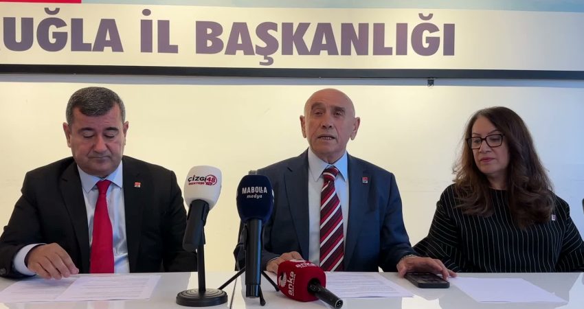 Yıldırım Kaya: “CHP’den ayrılıyorsanız, seçildiğiniz görevlerden de ayrılın” CHP Genel Başkan Yardımcısı Yıldırım Kaya, "Cumhuriyet Halk Partisi'ne oy