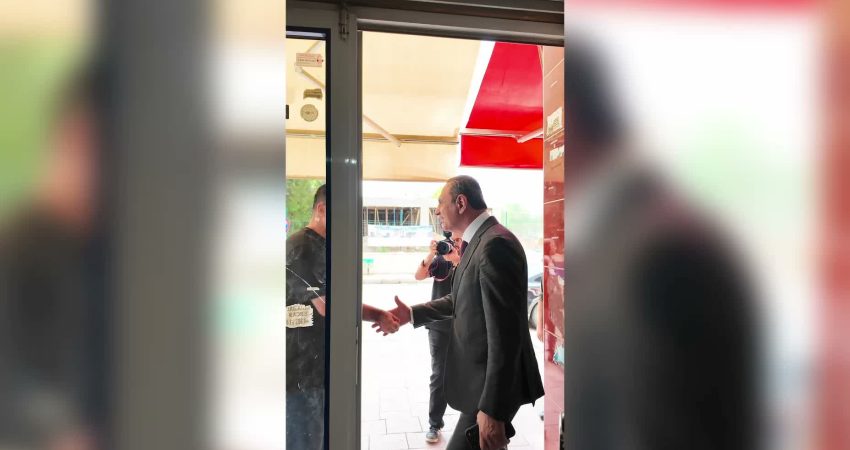 Yüreğir Belediye Başkan Vekili Özünal’dan esnaf ziyareti Yüreğir Belediye Başkan Vekili Tarık Özünal, Yavuzlar Mahallesi Kışla Caddesi’nde