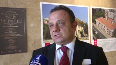 Dünyada yalnızca iki nüshası bulunan 15. yüzyıl eseri Düstûrnâme-i Enverî,