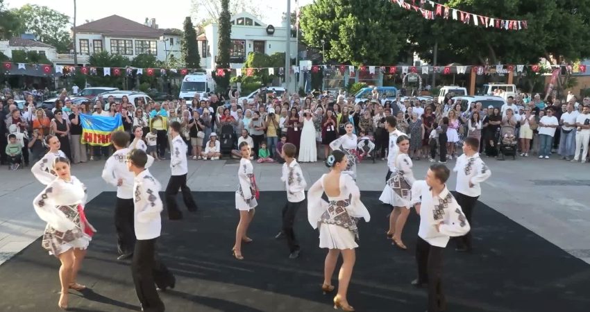 Muratpaşa Belediyesi’nin bu yıl 11’incisini düzenlediği Uluslararası Kaleiçi Old Town