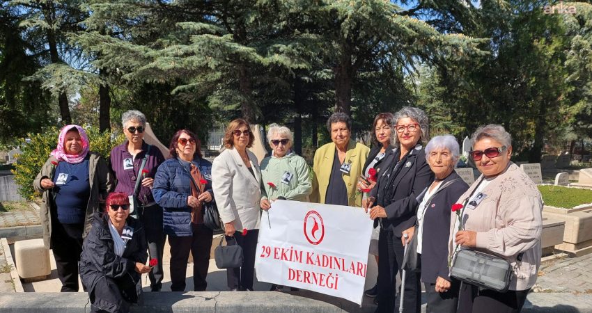 29 Ekim Kadınları Derneği üyeleri, Bahriye Üçok’u andı 29 Ekim Kadınları Derneği üyeleri, katledilişinin 36'ncı yılında Doç. Dr.