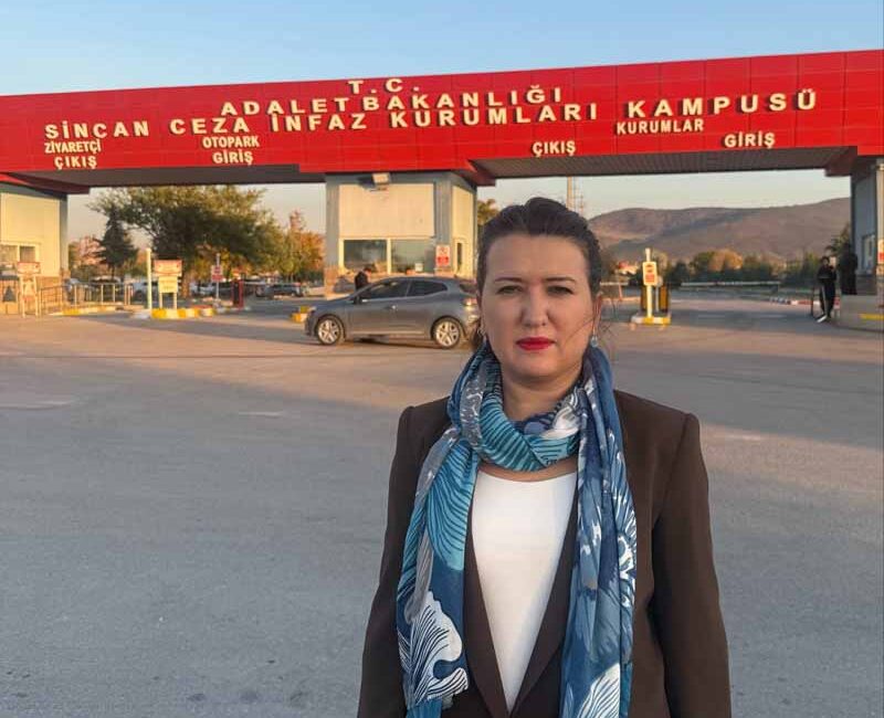 YENİ Parti İzmir Milletvekili Gökçe Gökçen, Sincan Cezaevi'nde ziyaret ettiği