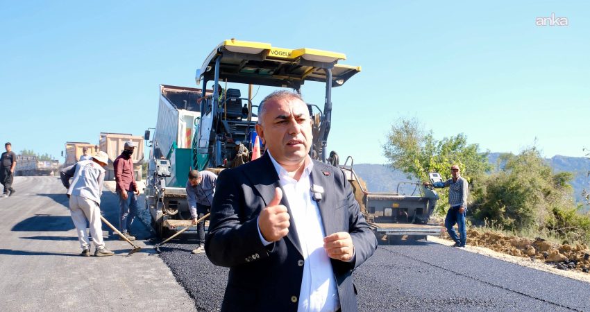 Adana’da 18 köyü birbirine bağlayan 20 kilometrelik yol yenileniyor Adana Büyükşehir Belediyesi, Kozan ve Feke’de 18 köyü birbirine bağlayan