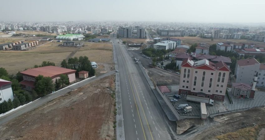 Adıyaman Belediyesi, altyapı yenileme, yol genişletme ve asfalt çalışmalarını tamamladığı