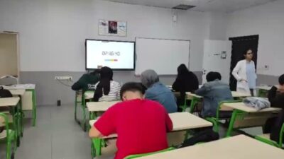 Adıyaman Belediyesi Kültür ve Eğitim Merkezi (AKEM), üniversiteye hazırlanan bin