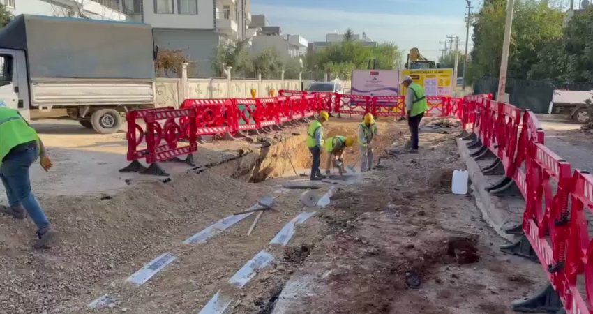 Adıyaman Belediyesi’nden sel ve su baskını sorunlarına kalıcı çözüm Adıyaman Belediyesi, altyapı sorunlarına çözüm üretmek amacıyla başlattığı 8 bin