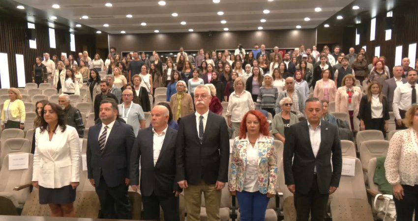 Afet ve acil durumlarda ileri yaştakilerin ihtiyaçları İzmir’de ele alındı İzmir Büyükşehir Belediyesi ev sahipliğinde düzenlenen 5. Uluslararası Katılımlı, 14.