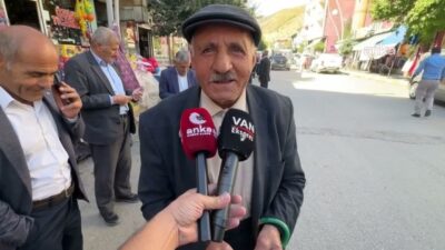 AK Parti Çatak İlçe Başkan Yardımcısı Mahir Hayta, emeklilerin geçinemediğini