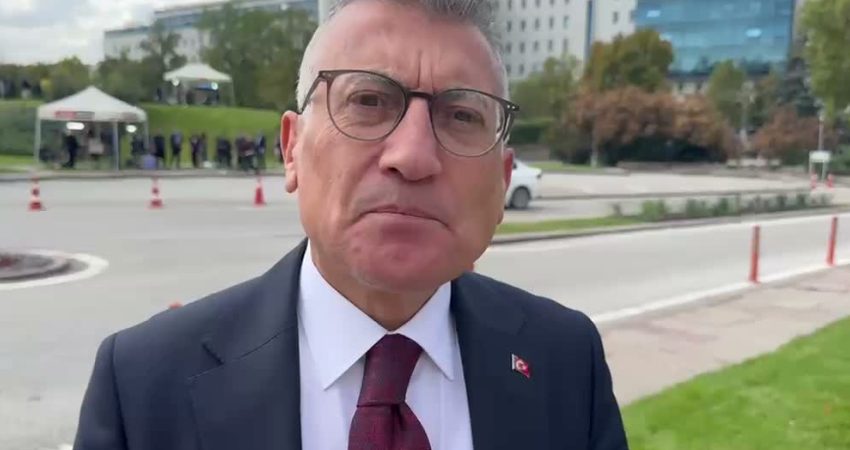 AK Parti Grup Başkanı Güler’den CHP ve YENİ Parti’ye “fon krizi” tepkisi: “Muhalefetteki bazı arkadaşların aceleciliği nedir?” AK Parti Grup Başkanı Abdullah Güler, fon krizi tartışmalarında CHP