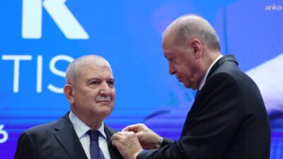 AK Parti Genel Sekreteri Eyüp Kadir İnan, bugün AK Parti'ye