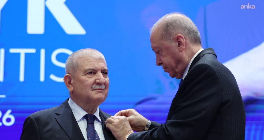 AK Parti’ye katılan milletvekili Kani Torun, AK Parti Genel Başkan Danışmanı olarak atandı AK Parti Genel Sekreteri Eyüp Kadir İnan, bugün AK Parti'ye