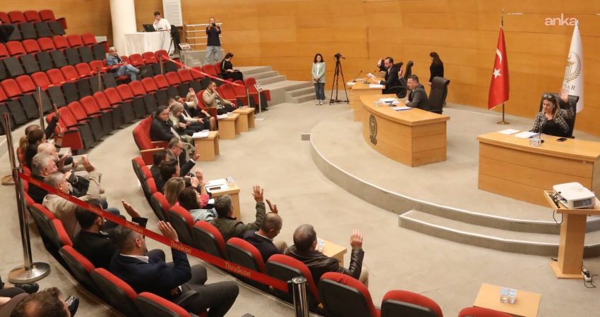 Akhisar Belediyesi Meclisi’nin ekim ayı olağan toplantısının ikinci oturumunda, 2027-2029