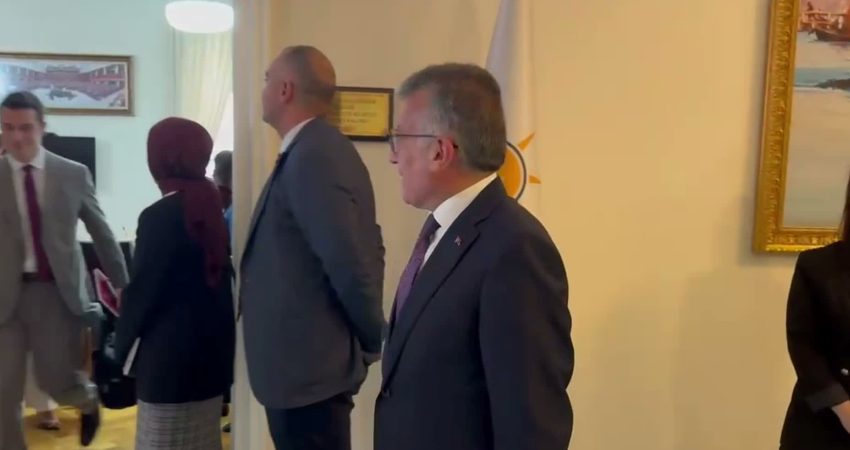 Avrupa Konseyi Parlamenter Meclisi (AKPM) Başkanı Petra Bayr ve beraberindeki