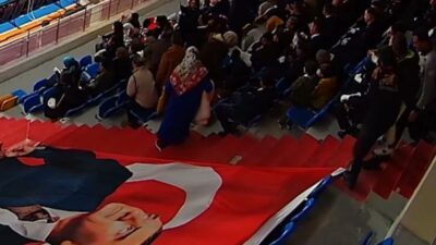 Aksaray'da 29 Ekim Cumhuriyet Bayramı kutlamaları sırasında özel güvenlik görevlisi