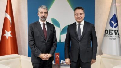 DEVA Partisi Genel Başkanı Ali Babacan, TÜSİAD Yönetim Kurulu Başkanı