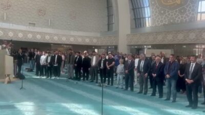 Almanya’da yaklaşık 1300 cami, “Açık Camiler Günü” kapsamında kapılarını farklı