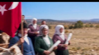 Anahtar Parti, Cumhuriyet'in 103'üncü yılına ilişkin, "103 yıl önce bu