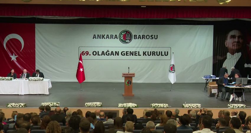 Ankara Barosu başkanlık seçimini, kesin olmayan sonuçlara göre Demokratik Sol