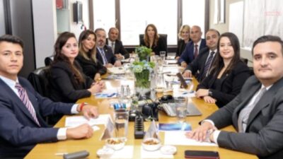 Ankara Barosu’nun 69. Olağan Genel Kurulunda seçilen yeni Yönetim Kurulu,