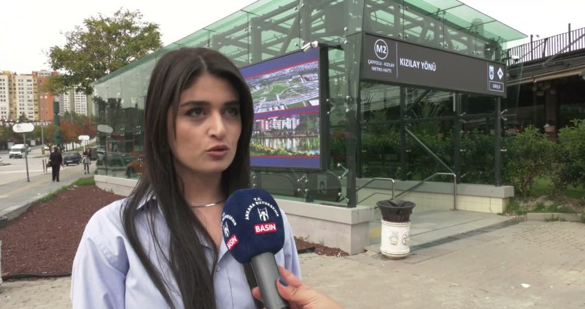 Ankara Büyükşehir Belediyesi’nden metro istasyonu ve alt geçitte kanopi çalışması Ankara Büyükşehir Belediyesi, kent genelindeki 19 metro istasyonu ve al