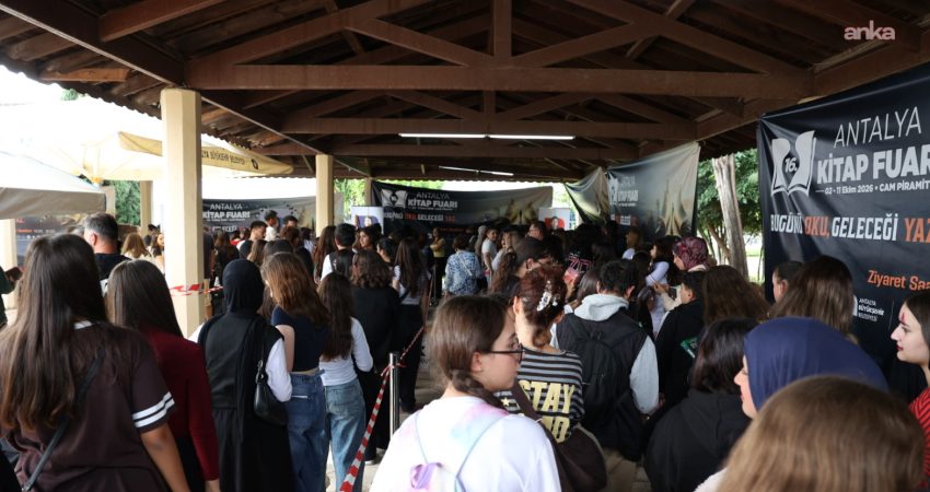 Antalya Büyükşehir Belediyesi tarafından bu yıl 16‘ncısı düzenlenen Antalya Kitap