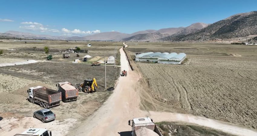 Antalya Büyükşehir Belediyesi, Elmalı ilçesinin sekiz mahallesinde içme suyu altyapısını