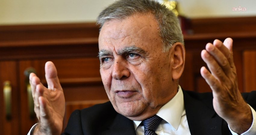 İzmir'in önceki dönem Büyükşehir Belediye Başkanı Aziz Kocaoğlu, Yeni Parti’nin
