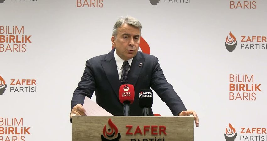Zafer Partisi Sözcüsü Azmi Karamahmutoğlu, fon skandalını "Cumhuriyet tarihinin en
