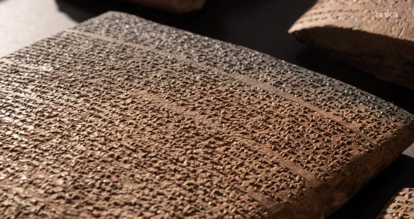 Kültür ve Turizm Bakanı Mehmet Nuri Ersoy, "Sivas Kayalıpınar'da, Hititlerin