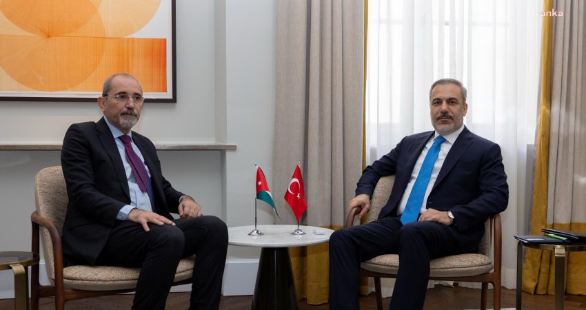 Dışişleri Bakanı Hakan Fidan, Ürdün Dışişleri Bakanı Ayman Safadi ile