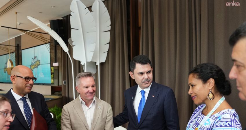Bakan Kurum, Pre-COP Zirvesi kapsamında Pasifik bölge ülkelerinin temsilcileriyle bir araya geldi Çevre, Şehircilik ve İklim Değişikliği Bakanı Murat Kurum, COP31 öncesi düzenlenen Pre-COP