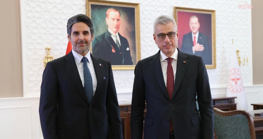 Sağlık Bakanı Kemal Memişoğlu, Katar'ın Ankara Büyükelçisi Faisal Abdulla Al-Henzab'ı