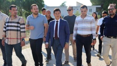 Marmaris Belediye Başkanı Acar Ünlü, "Mahalle Sohbetleri" buluşmaları kapsamında Hisarönü'nde