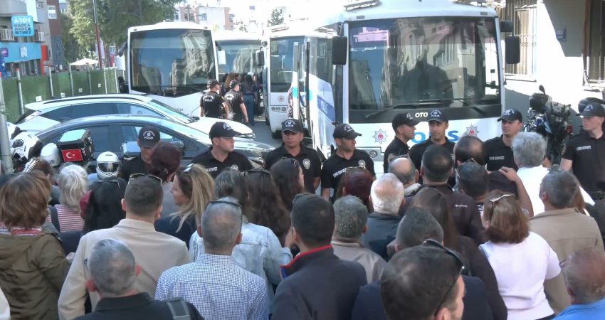 İzmir Cumhuriyet Başsavcılığınca Bayraklı Belediyesi iştiraki BAYBEL AŞ'ye yönelik soruşturma