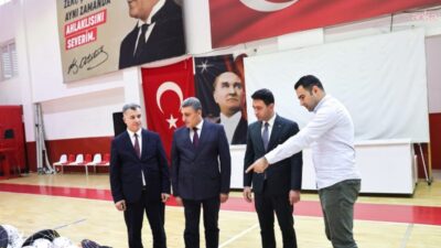 Bayraklı Belediyesi, çocuk ve gençlerin sporla daha fazla buluşması amacıyla